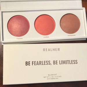 Real Her Be Fearless, Be Limitless Blush Kit